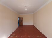 Satılır 3 otaqlı köhnə tikili 75 m², Qara Qarayev m., photo 2 from 8