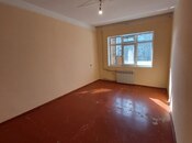 Satılır 3 otaqlı köhnə tikili 75 m², Qara Qarayev m., photo 1 from 8