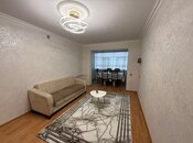 Продаётся 2-комн. вторичка 55 м², м. Нефтчиляр, photo 1 from 8