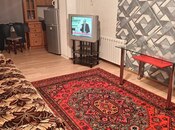 İcarəyə verilir 2 otaqlı köhnə tikili 60 m², Gənclik m., photo 3 from 8