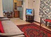 Elan №6009626 - Bakı, Gənclik m., 2 otaqlı, 60 m², 2/5 mərtəbə