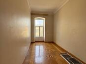 Satılır 4 otaqlı köhnə tikili 180 m², Səbail r., photo 6 from 8