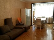 Satılır 2 otaqlı köhnə tikili 60 m², Nəsimi r., photo 3 from 8
