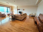 4-комн. новостройка - м. 28 мая - 182 м²