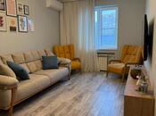 Satılır 2 otaqlı köhnə tikili 65 m², Yasamal r., photo 4 from 8