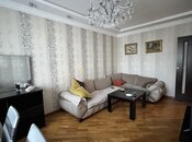 Satılır 3 otaqlı köhnə tikili 84 m², Qara Qarayev m., photo 2 from 8