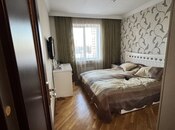 Satılır 3 otaqlı köhnə tikili 84 m², Qara Qarayev m., photo 4 from 8