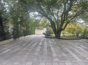 4 otaqlı həyət evi/bağ evi - Novxanı q. - 300 m²