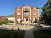 6 otaqlı həyət evi/bağ evi - Binəqədi r. - 300 m²
