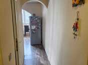 Продаётся 3-комн. вторичка 60 м², м. Элмляр Академиясы, photo 5 from 8