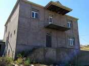 7 otaqlı həyət evi/bağ evi - Hökməli q. - 288 m²