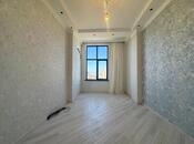 Продаётся 2-комн. новостройка 81 м², м. Кара Караев, photo 1 from 8