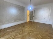 Продаётся 3-комн. вторичка 75 м², м. Элмляр Академиясы, photo 2 from 8