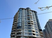 Продаётся 3-комн. новостройка 160 м², м. Низами, photo 1 from 8