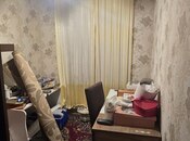 Продаётся 4-комн. вторичка 70 м², photo 2 from 8