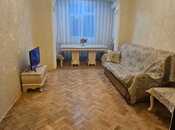 Satılır 2 otaqlı köhnə tikili 55 m², 20 Yanvar m., photo 2 from 8