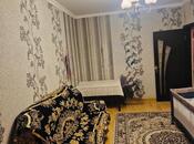 Satılır 2 otaqlı köhnə tikili 70 m², Memar Əcəmi m., photo 3 from 8