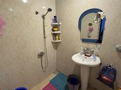Продаётся 2-комн. вторичка 65 м², м. Ази Асланов, photo 8 from 8