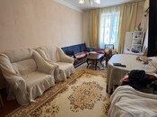Продаётся 2-комн. вторичка 65 м², м. Ази Асланов, photo 1 from 8