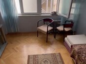 Elan №6016700 - Bakı, 28 May m., 2 otaqlı, 90 m², 2/5 mərtəbə