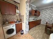 Satılır 2 otaqlı köhnə tikili 65 m², İnşaatçılar m., photo 7 from 8