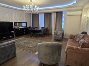 Elan №6016830 - Bakı, Xətai r., 3 otaqlı, 130 m², 3/130 mərtəbə