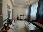 Продаётся 2-комн. новостройка 65 м², м. Элмляр Академиясы, photo 2 from 8
