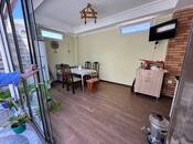 Satılır 6 otaqlı həyət evi/bağ evi 200 m², Badamdar q., photo 2 from 8