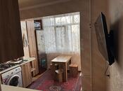 Satılır 3 otaqlı köhnə tikili 80 m², Qara Qarayev m., photo 5 from 8