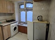 İcarəyə verilir 1 otaqlı köhnə tikili 40 m², İnşaatçılar m., photo 3 from 4