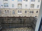 Satılır 3 otaqlı köhnə tikili 103 m², Sahil m., photo 3 from 8