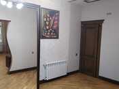 3-комн. новостройка - м. Низами - 132 м²