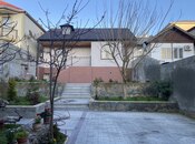 4 otaqlı həyət evi/bağ evi - Qaraçuxur q. - 200 m²
