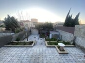 4 otaqlı həyət evi/bağ evi - Qaraçuxur q. - 200 m²