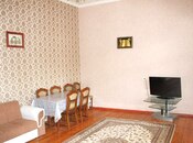 Сдаётся 3-комн. вторичка 100 м², м. Ичеришехер, photo 2 from 8