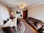 Продаётся 3-комн. вторичка 65 м², м. Иншаатчылар, photo 1 from 8