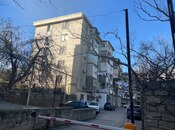 Продаётся 3-комн. вторичка 65 м², м. Элмляр Академиясы, photo 1 from 8