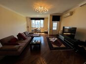 Сдаётся 3-комн. новостройка 140 м², м. Низами, photo 1 from 8