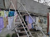 Satılır 3 otaqlı həyət evi/bağ evi 70 m², 7-ci mikrorayon q., photo 3 from 8