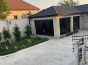 5 otaqlı həyət evi/bağ evi - Novxanı q. - 240 m²