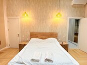 5 otaqlı həyət evi/bağ evi - Mərdəkan q. - 400 m²