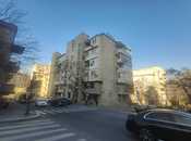 Продаётся 2-комн. вторичка 55 м², м. Ичеришехер, photo 2 from 8