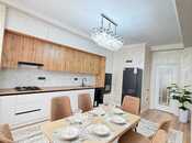 3-комн. новостройка - м. 28 мая - 140 м²