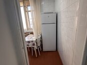1 otaqlı köhnə tikili - 8-ci mikrorayon q. - 35 m²
