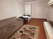 1 otaqlı köhnə tikili - 8-ci mikrorayon q. - 35 m²