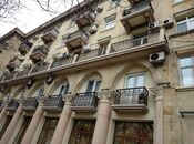 Сдаётся 2-комн. вторичка 65 м², м. Ичеришехер, photo 2 from 8