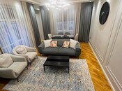 4-комн. новостройка - м. Автовокзал - 120 м²