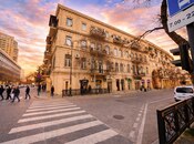 Elan №6025050 - Bakı, 28 May m., 2 otaqlı, 62 m², 4/4 mərtəbə