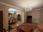 Satılır 4 otaqlı köhnə tikili 110 m², Xalqlar Dostluğu m., photo 3 from 8