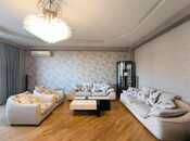 Сдаётся 3-комн. новостройка 220 м², м. 28 мая, photo 1 from 8